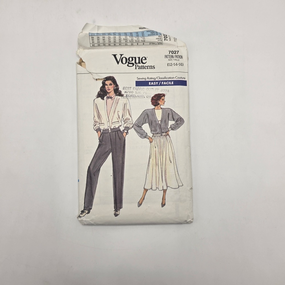 Vogue 7027 Sewing Pattern Jacket Skirt Pants 80s Power Suit Size 12-14-16 Vtg